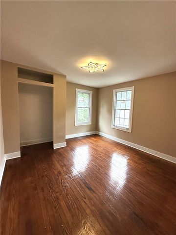 1312 2nd Ave, Beaver Falls, PA 15010
