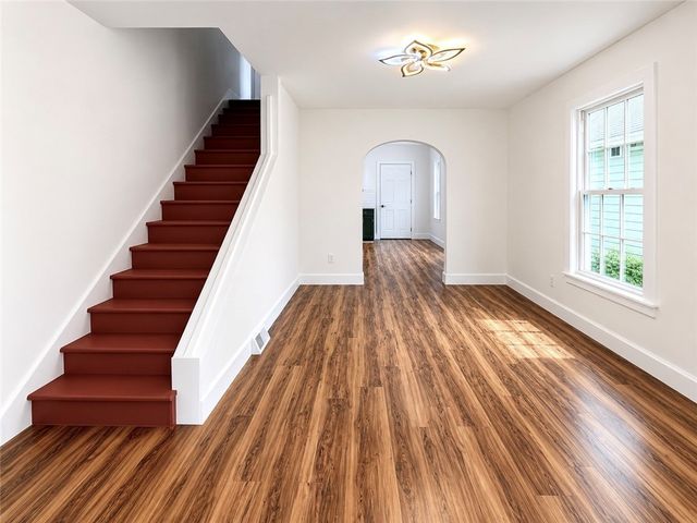 1312 2nd Ave, Beaver Falls, PA 15010