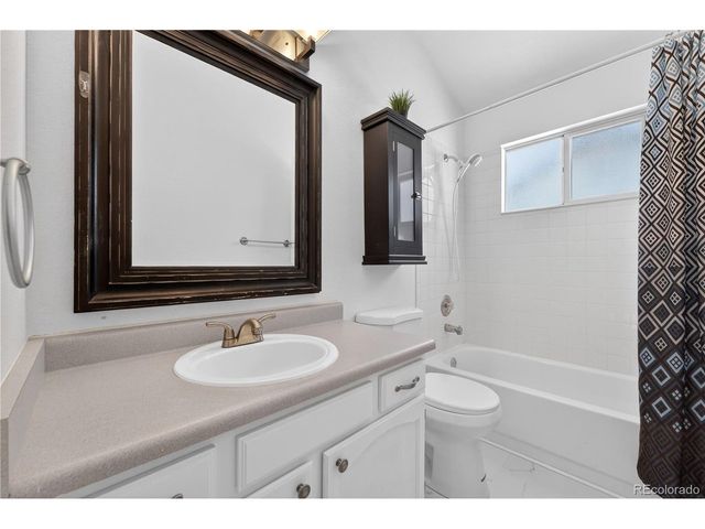 10538 Kipling Pl, Broomfield, CO 80021