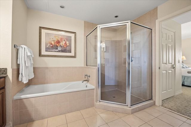 1114 SUNSET VIEW CIRCLE 402, Reunion, FL 34747