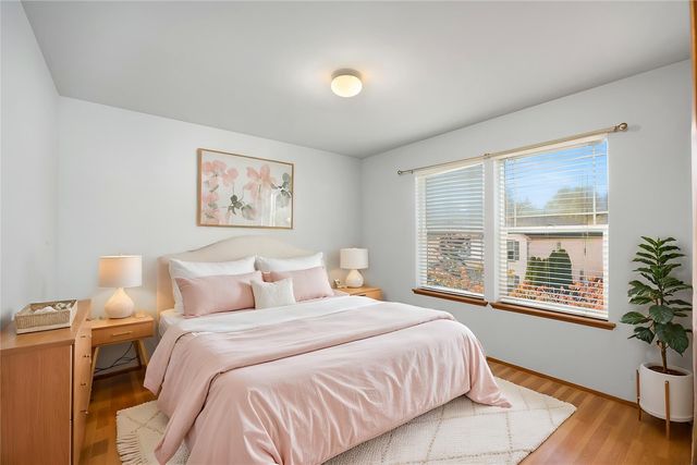 248 Ferndale Court NE, Renton, WA 98056
