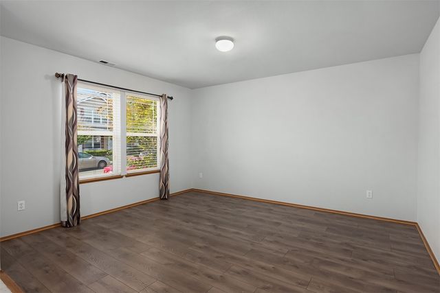 248 Ferndale Court NE, Renton, WA 98056