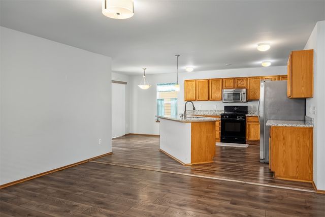 248 Ferndale Court NE, Renton, WA 98056