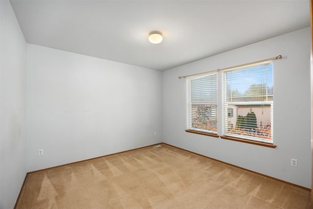 248 Ferndale Court NE, Renton, WA 98056