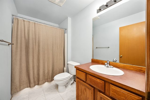 248 Ferndale Court NE, Renton, WA 98056