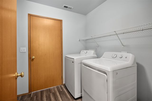 248 Ferndale Court NE, Renton, WA 98056