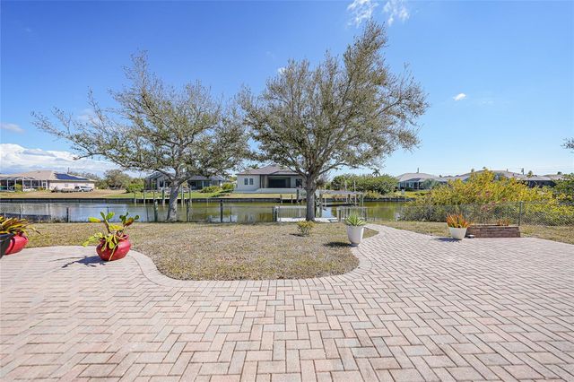 9436 SPRING CIRCLE, Port Charlotte, FL 33981