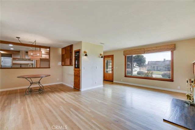 725 W Orangepath, Glendora, CA 91741