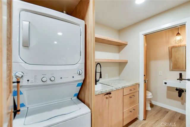 725 W Orangepath, Glendora, CA 91741