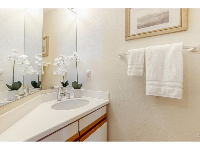 301 Fairfield Ln, Louisville, CO 80027