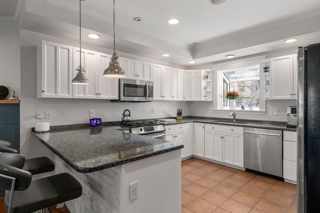 320 Concord Ave 320, Cambridge, MA 02138