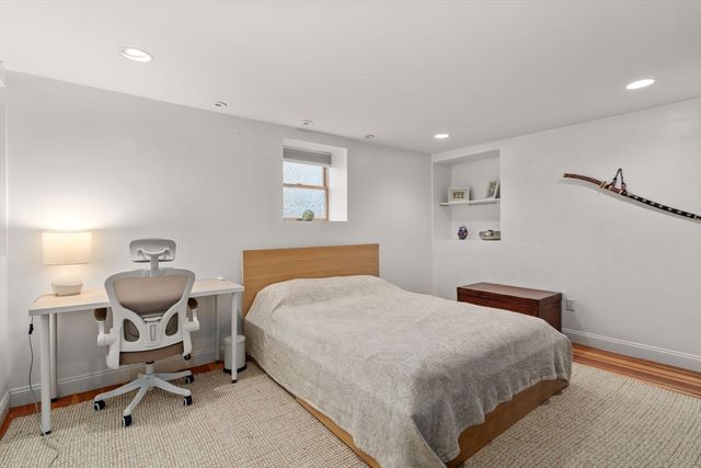 320 Concord Ave 320, Cambridge, MA 02138