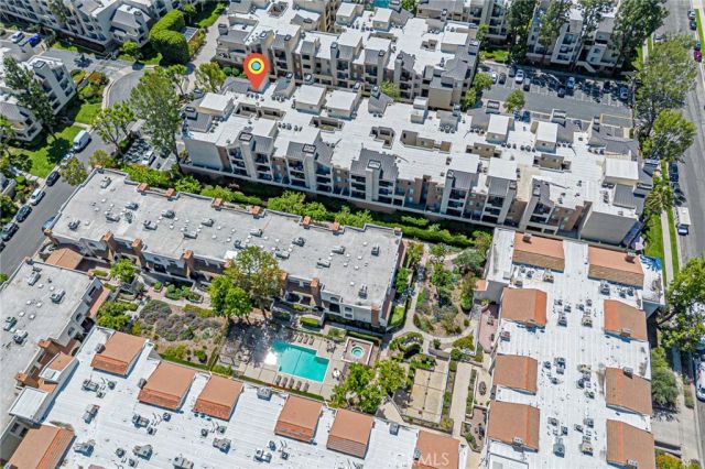 5550 Owensmouth Avenue 120, Woodland Hills, CA 91367