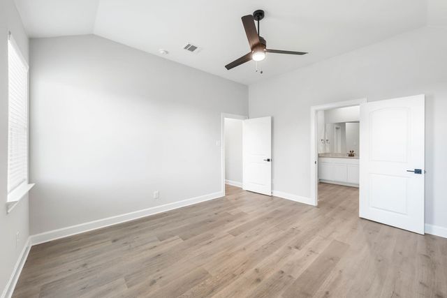 301 Magnolia Boulevard, Hutchins, TX 75141