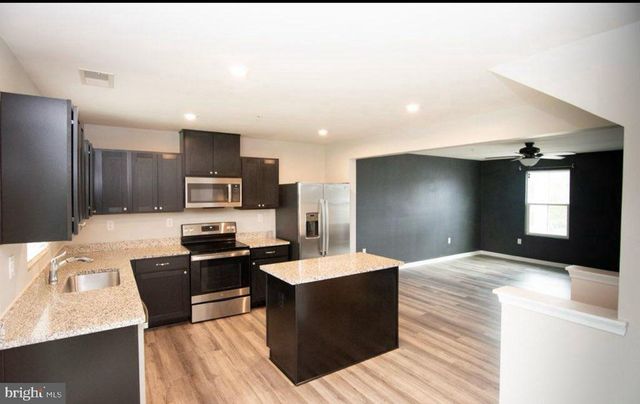 110 NELSON LN, Pottstown, PA 19464