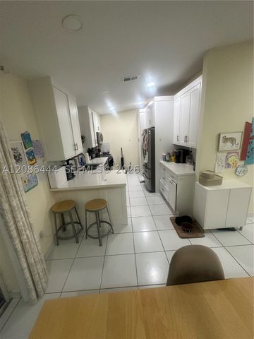 17223 NW 74th Ct, Hialeah, FL 33015