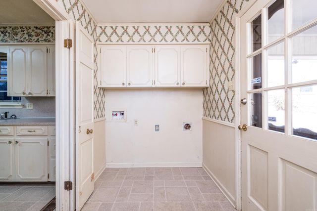 9704 Catskill Road, Little Rock, AR 72227