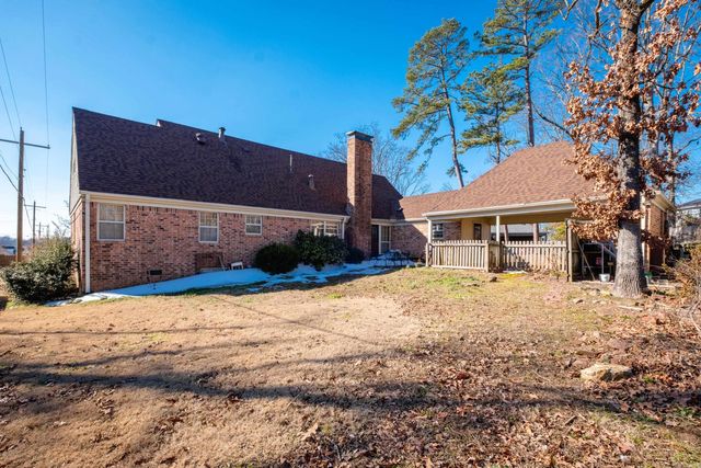 9704 Catskill Road, Little Rock, AR 72227