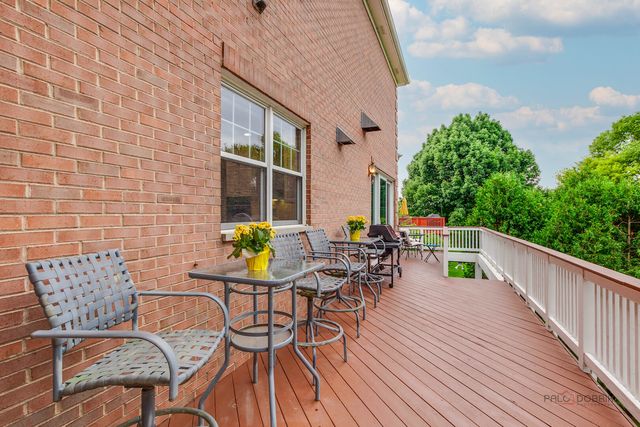 1925 Turtle Bay Road, Vernon Hills, IL 60061