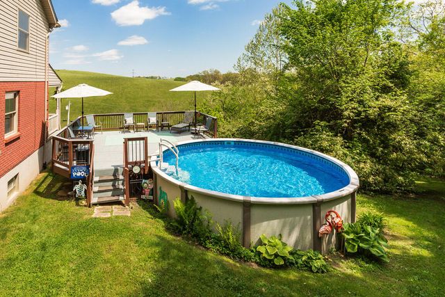 7458 Stonehouse Road, Melbourne, KY 41059
