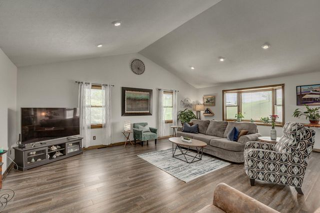 7458 Stonehouse Road, Melbourne, KY 41059