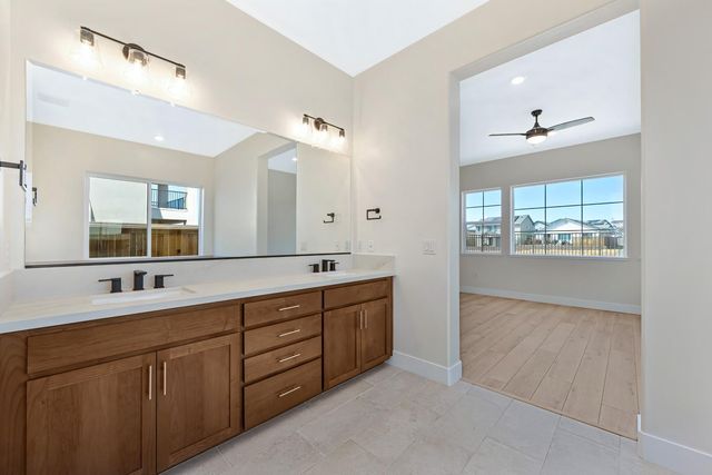 1332 Bear Creek Dr, Rocklin, CA 95765