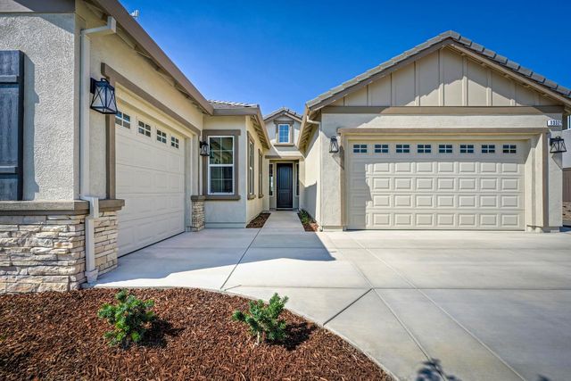 1332 Bear Creek Dr, Rocklin, CA 95765