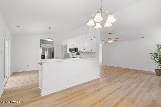 240 S Creek Drive, Jacksonville, NC 28540
