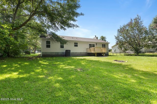 240 S Creek Drive, Jacksonville, NC 28540