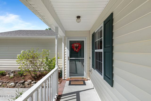 240 S Creek Drive, Jacksonville, NC 28540