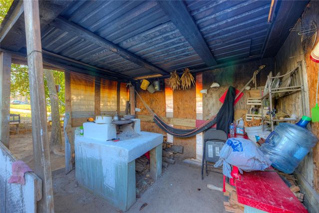 186 Baletka Boulevard, Livingston, TX 77351