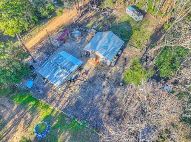 186 Baletka Boulevard, Livingston, TX 77351