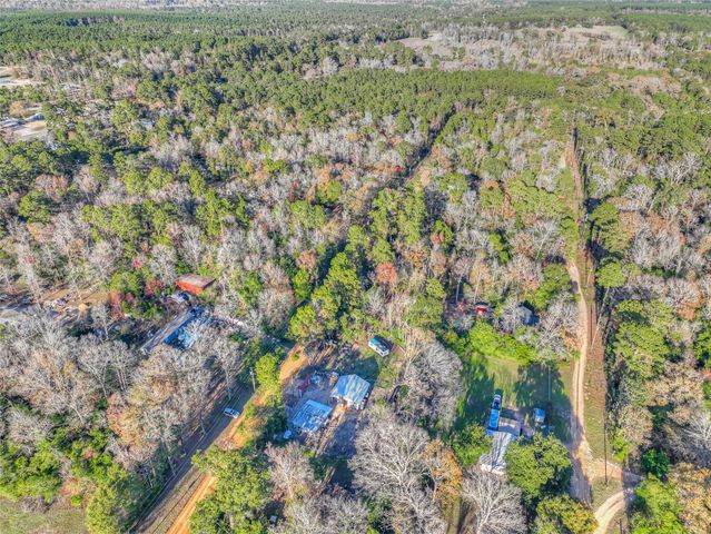 186 Baletka Boulevard, Livingston, TX 77351