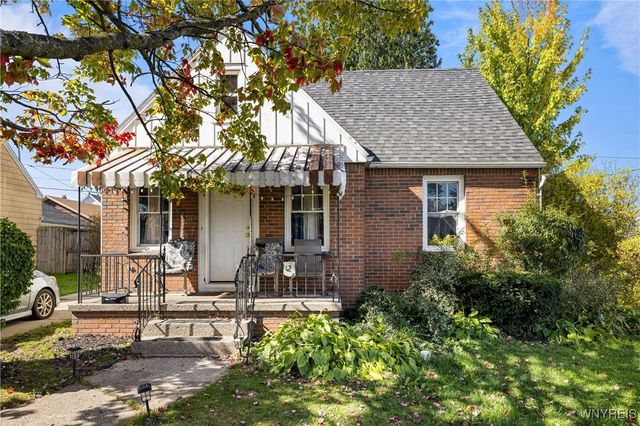 120 Leonard Post Drive, Cheektowaga, NY 14211