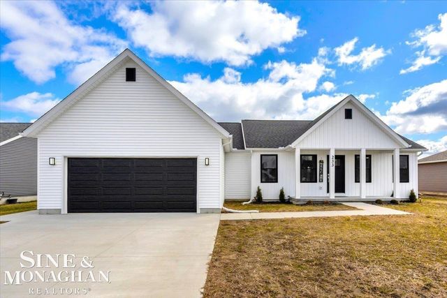 233 Oregon Avenue, Marysville, MI 48040