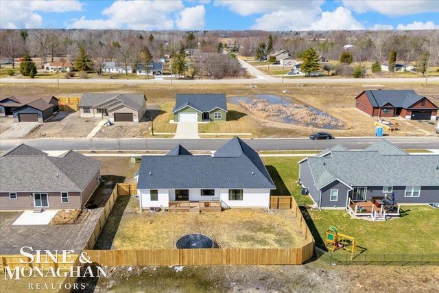 233 Oregon Avenue, Marysville, MI 48040