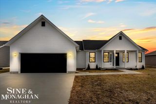 233 Oregon Avenue, Marysville, MI 48040