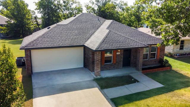 413 Bethlehem Street, Terrell, TX 75160