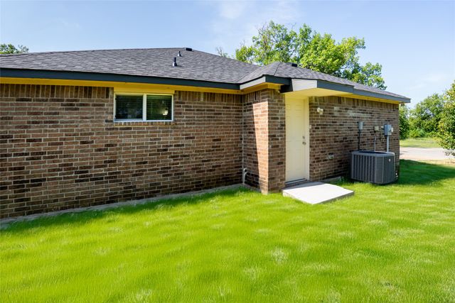 413 Bethlehem Street, Terrell, TX 75160