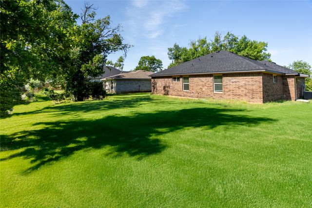 413 Bethlehem Street, Terrell, TX 75160