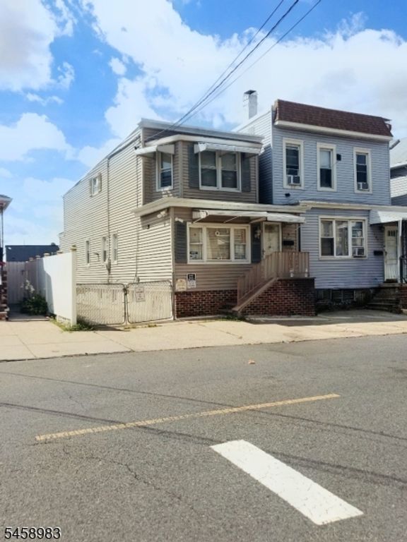 105 Mcadoo Ave, Jersey City, NJ 07305 — photo 2