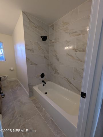 7427 RENTZ Court, Jacksonville, FL 32211