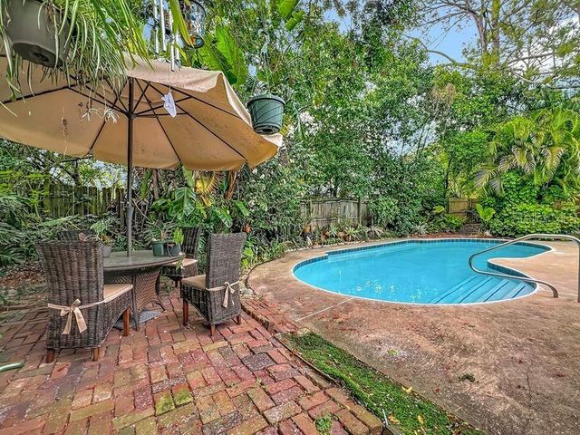 200 CARRIAGE HILL DRIVE, Casselberry, FL 32707