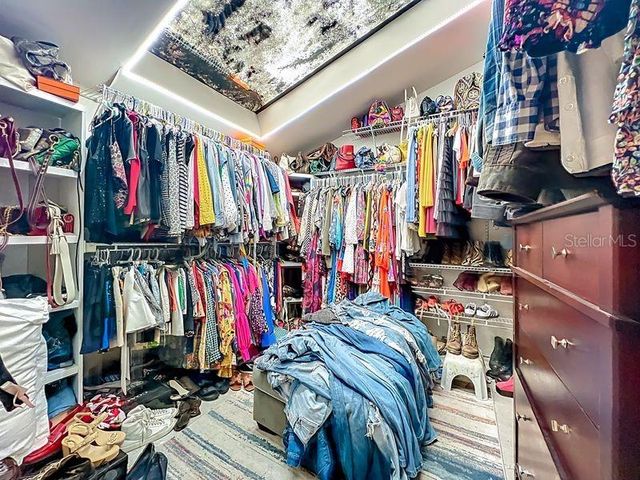 200 CARRIAGE HILL DRIVE, Casselberry, FL 32707