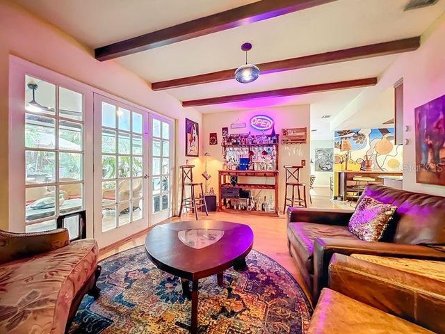 200 CARRIAGE HILL DRIVE, Casselberry, FL 32707