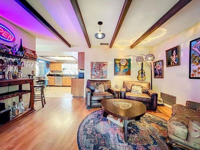 200 CARRIAGE HILL DRIVE, Casselberry, FL 32707