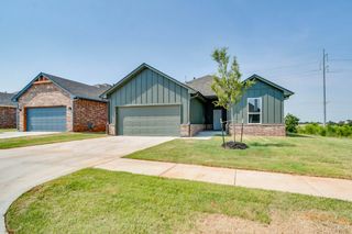 8225 NW 163rd Terrace, Edmond, OK 73013