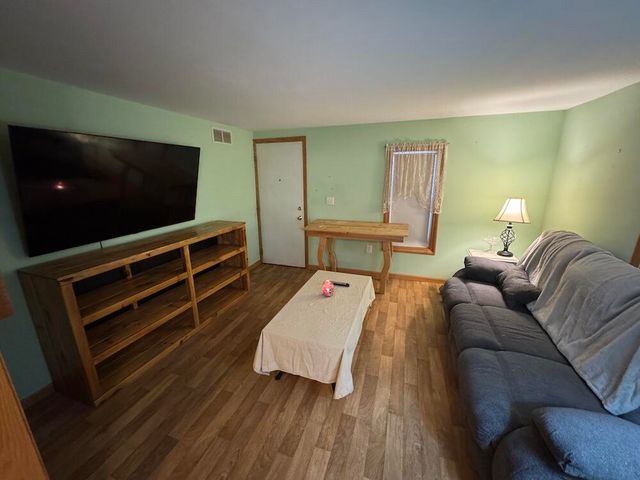 190 E Spruce Street, Harrison, MI 48625