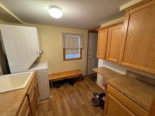 190 E Spruce Street, Harrison, MI 48625