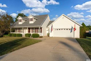 3004 Willow Branch Lane, Herrin, IL 62948